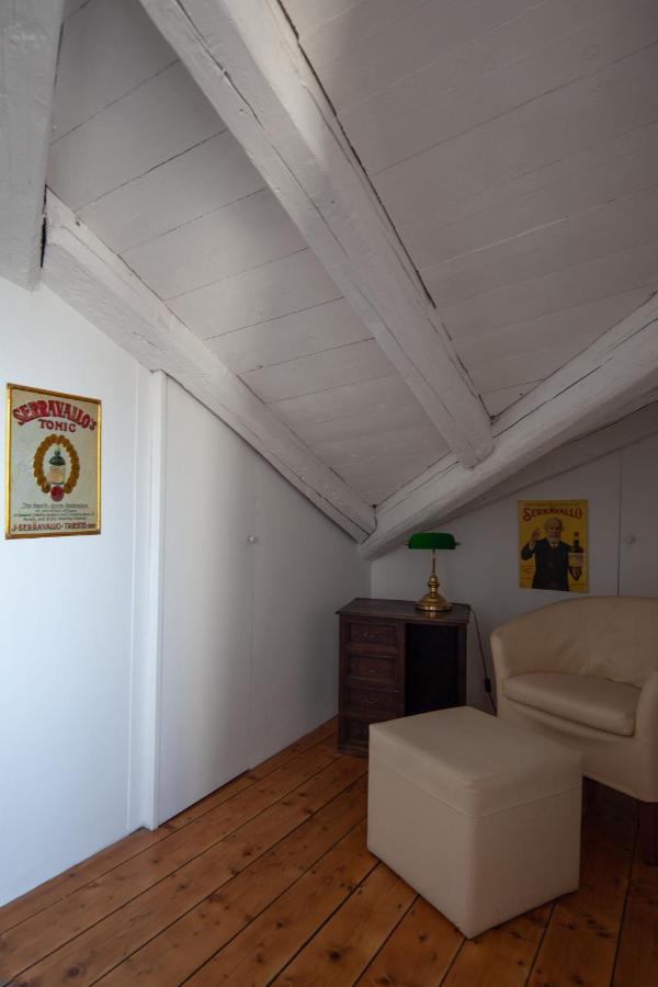 Serravallo'S Apartments Big Trieste Extérieur photo