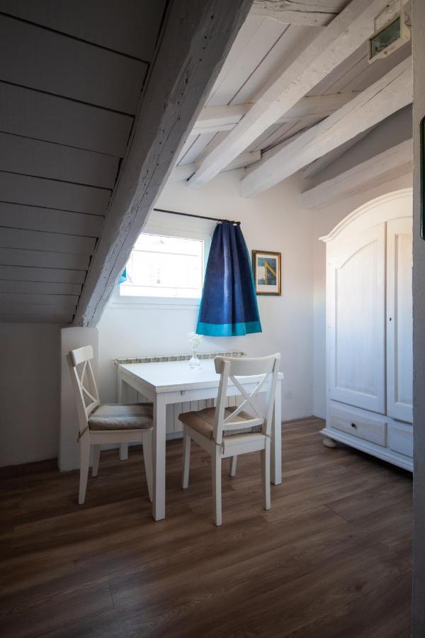 Serravallo'S Apartments Big Trieste Extérieur photo