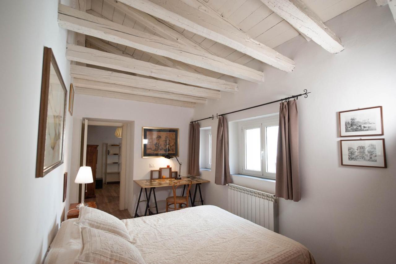 Serravallo'S Apartments Big Trieste Extérieur photo