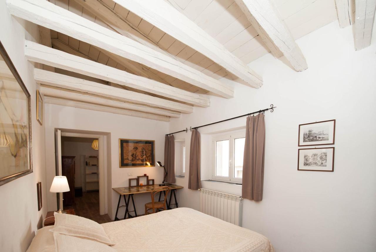Serravallo'S Apartments Big Trieste Extérieur photo
