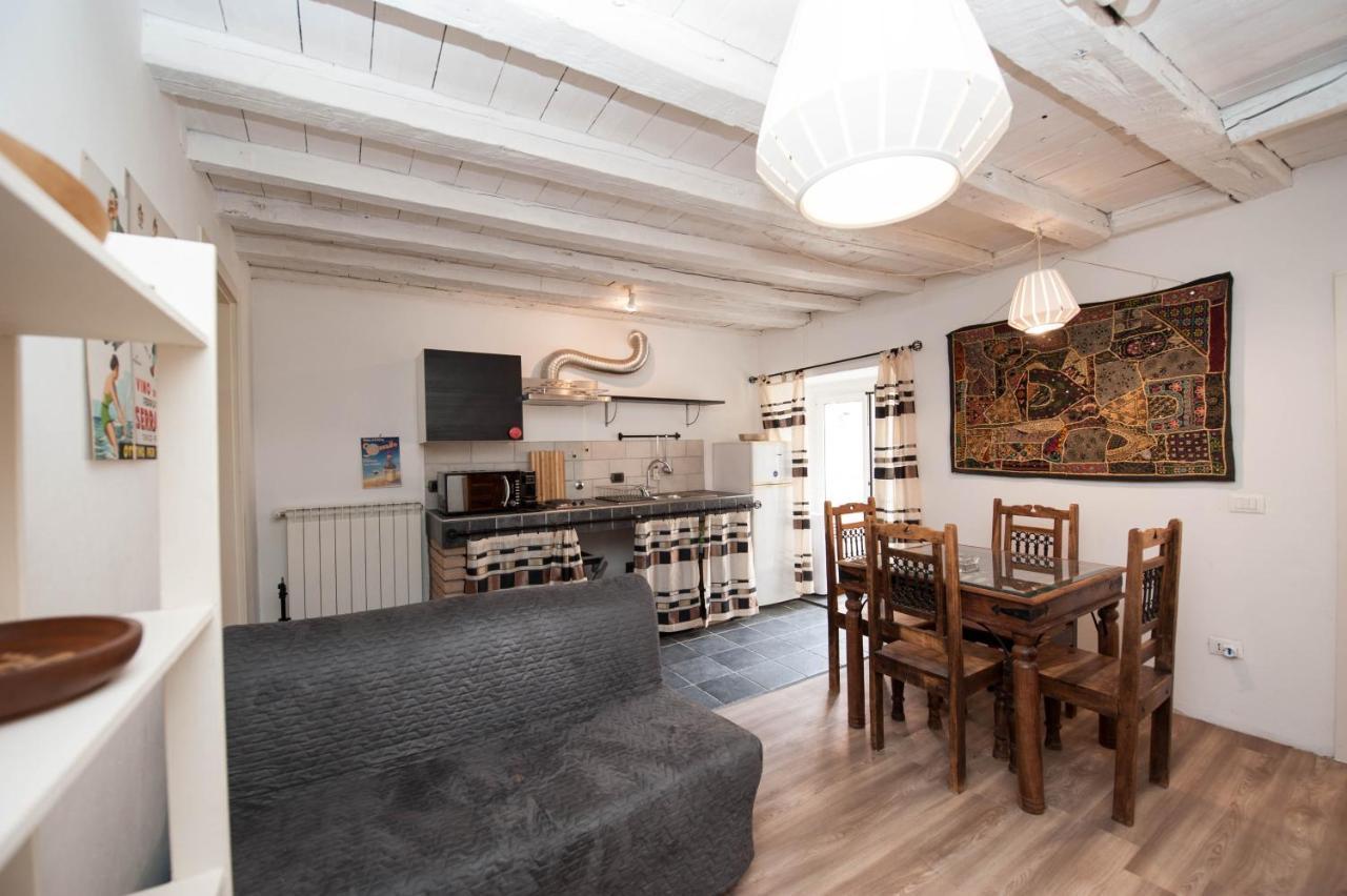 Serravallo'S Apartments Big Trieste Extérieur photo