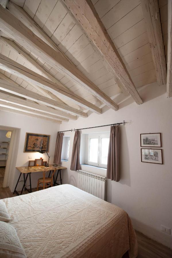 Serravallo'S Apartments Big Trieste Extérieur photo